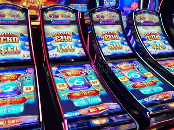 Refuel Casino slots lobby